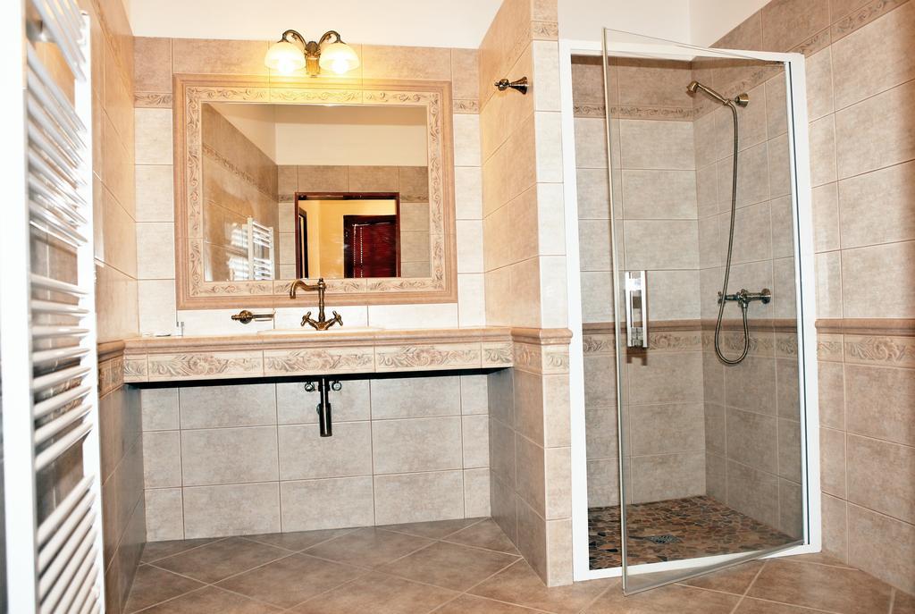 Hotel Pelikan Třeboň Cameră foto